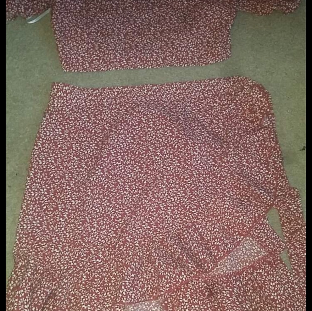 Matching res floral 2 piece